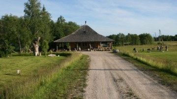 Ezeriņi Laukakmens izstrādājumu bodīte