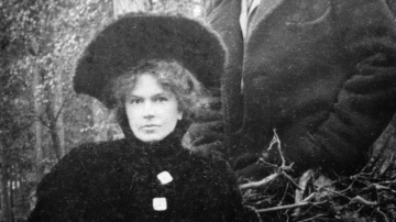 Aspazijas un Raiņa vēstules lasa aktieri Karīna Tatarinova un Pēteris Vilkaste