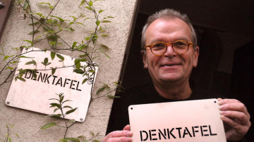 Rotko centrs - vienīgais Baltijā, kur izstādīts vācu mākslinieka Hansa –Petera Millera mākslas darbs
