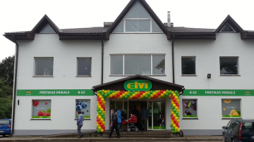 Madonā durvis ver pirmais veikals ELVI