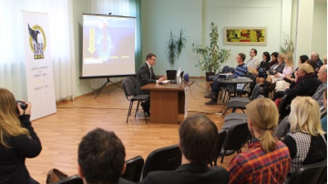 Sekmīgi noritējusi KNAB informatīvā diena Vidzemē