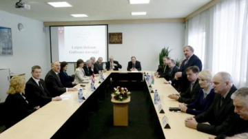 Valsts prezidents iepazīstas ar Gulbenes novada attīstības pieredzi