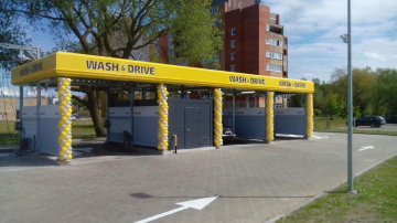 : Liepājā atklāj Kurzemē pirmo "Wash & Drive" tīkla automazgātavu 