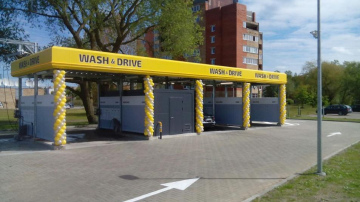 Cēsīs būvē Vidzemē pirmo “Wash & Drive” tīkla automazgātavu