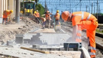 "Latvijas Dzelzceļš" Jelgavas stacijā sāk pasažieru platformu pārbūvi; tiks mainīta vilcienu apstāšanās vieta