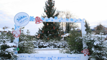 Svētku brīvdienas un Jaunā gada sagaidīšana Tukumā! 