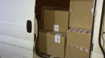 Policija Ogrē atsavina 750 000 nelegālo cigarešu
