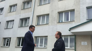 Labklājības ministrs tiekas ar Salaspils pašvaldības vadību un izsaka līdzjūtību ugunsgrēkā cietušo piederīgajiem un dra