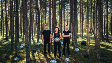 Saulgriežu svinībās Valmiermuižā uzstāsies igauņu postfolka grupa „Trad.Attack!”