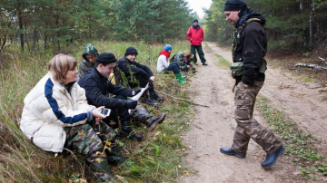 Trauksme Engurē: Policisti un zemessargi visu nakti meklē pazudušu bērnu