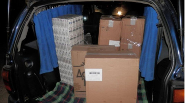 Jēkabpils policisti atkal atsavinājuši ievērojamā daudzumā nelegālo cigarešu...