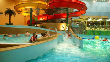 Uzmanību - Ūdens piedzīvojumu parka ūdens atrakciju un SPA zonā notiek profilaktiskie remontdarbi!