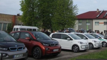 Ar elektromobiļiem Bānīša svētkos