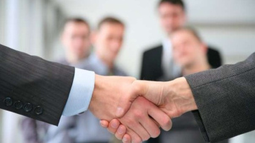 Burgh Group un Vitol iegādāsies Ričardsbejas ogļu termināļa akcijas