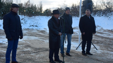 Svinīgi uzsākta pludmales volejbola stadiona būvniecība