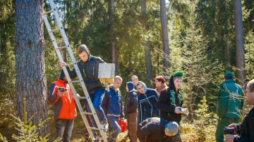   „100 darbos Latvijai” apvienojas bērni un uzņēmēji