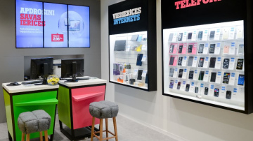  “Tele2” klientu ērtībai rekonstruējis centru Bauskā 