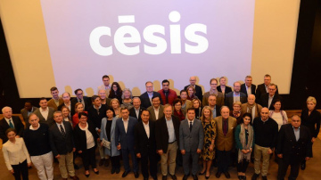 Ārvalstu vēstnieki atzinīgi vērtē latviešu uzņēmēju prasmes apvienot mūsdienīgus risinājumus un amatnieku tradīcijas