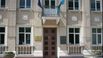 Rēzeknes dome ārkārtas sēdē nolemj aizņemties naudu, lai atpirktu zemi no Urbanoviča ģimenes locekļu firmas