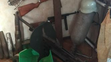 Latgalē izņemts iespaidīgs šaujamieroču arsenāls