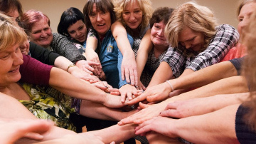 Projekta “Burtnieku pils tīstokļus meklējot” noslēgumā risināsies festivāls “Jauna deja jaunā vietā”