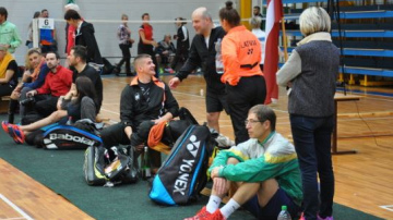 Valkas mērs V.Krauklis piedalījies Latvijas senioru čempionātā badmintonā