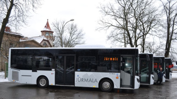 JAS pieprasītākajos maršrutos autobusi kursēs biežāk un būs papildu reisi