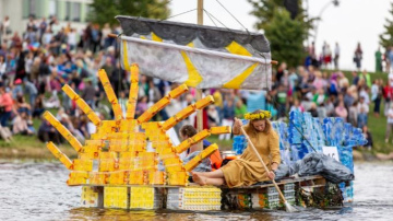 Piena paku laivu regate šogad vēl tuvāk skatītājiem!