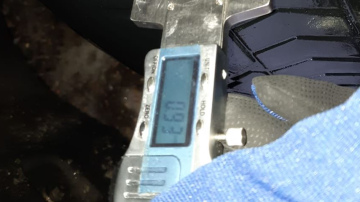 Turpmāk automobiļiem ar neatbilstošām riepām tiks liegta dalība ceļu satiksmē