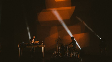 Koncertzāle “Cēsis” Ambiente skatuve ciklā viesosies Hidden Orchestra no Braitonas