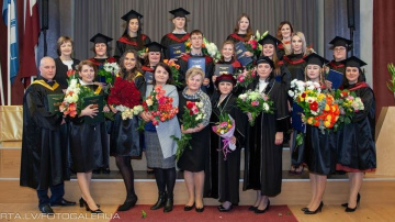 Ziemas izlaidumos Rēzeknes Tehnoloģiju akadēmiju absolvēja 60 jaunie speciālisti