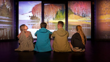 Unikālā multimediju performancē Cēsīs atdzimst Latvijas simbolisma mantojums