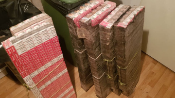 Kravas vilcienos un automobilī atklāj 318 000 kontrabandas cigarešu