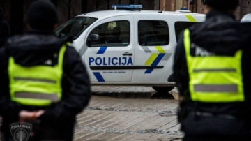 Jēkabpils policisti aiztur iereibušu inkasācijas automašīnas vadītāju