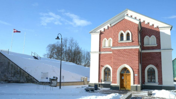 Par Daugavpils TIC un Daugavpils cietokšņa KIC darba laiku svētkos