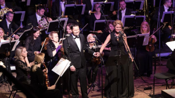 Koncertzālē “Cēsis” svētkos aicina baudīt koncertu ar skaistākajām mūziklu melodijām