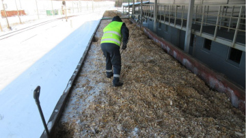 Muitas amatpersonas kravas transportlīdzekļos atklāj 338 tūkstošus kontrabandas cigarešu