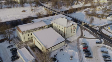 Vidzemes Augstskola pārceļ izlaidumu