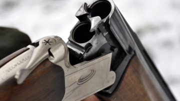 Viesītes novadā medību laikā tiek nāvējoši sašauts kāds vīrietis