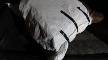 Valsts policija no nelegālās aprites izņem vairāk nekā piecus kilogramus marihuānas