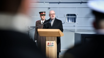 Valsts prezidenta Egila Levita uzruna Jūras spēku Patruļkuģu eskadras karoga svinīgās pasniegšanas ceremonijā Liepājā