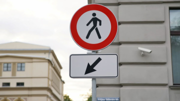 Ģenerāļa Radziņa krastmalā atļauto braukšanas ātrumu samazinās līdz 30 km/h