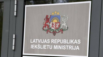 Iekšlietu ministrs tiekas ar Vācijas vēstnieku