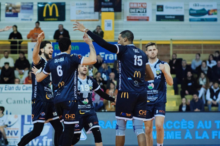 Egleskalnam 28 punkti Francijas volejbola čempionāta spēlē