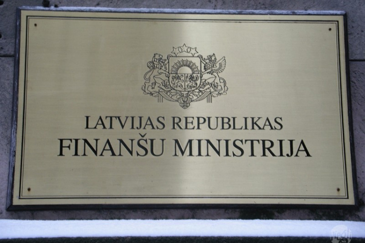 Finanšu ministrs VID ģenerāldirektorei izteicis aizrādījumu
