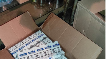 Valsts policija no nelegālās aprites Liepājā izņem 20 tūkstošus cigarešu