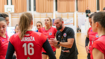 Jurdža ar 17 punktiem ārzemēs rezultatīvākā no Latvijas volejbolistiem