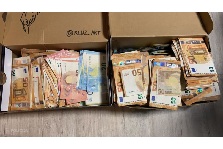 Policija pabeidz izmeklēšanu par nelikumīgu cigarešu realizāciju Salaspilī un noziedzīgi iegūtu līdzekļu legalizēšanu