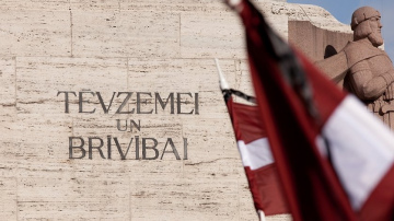 Rīgā sestdien norisināsies dažādi atceres pasākumi komunistiskā režīma politisko represiju un deportāciju upuru piemiņai