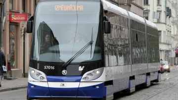Lieldienu svētkos sabiedriskais transports kursēs pēc brīvdienu grafika